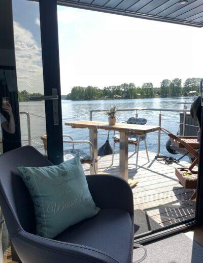 Terrassenansicht Hausboot mieten